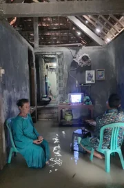 Etliche D&ouml;rfer der Region wurden bereits nach einem staatlichen Programm evakuiert. Andere wie Timbulsloko k&auml;mpfen ums &Uuml;berleben.