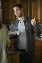 Torres (Wilmer Valderrama) Torres (Wilmer Valderrama)