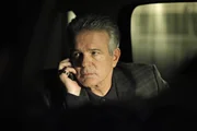 Mickey Dolan (Tony Denison) ist der Vollstrecker in einer Mafiagang. Hat er den beliebten Pastor Joe McMurtry auf dem Gewissen?; Mickey Dolan (Tony Denison) ist der Vollstrecker in einer Mafiagang. Hat er den beliebten Pastor Joe McMurtry auf dem Gewissen? Mickey Dolan (Tony Denison) ist der Vollstrecker in einer Mafiagang. Hat er den beliebten Pastor Joe McMurtry auf dem Gewissen?; Mickey Dolan (Tony Denison) ist der Vollstrecker in einer Mafiagang. Hat er den beliebten Pastor Joe McMurtry auf dem Gewissen?