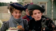 Olivia Dale (Mag Ruffman,) Hetty King (Jackie Burroughs) (v.l.) Olivia Dale (Mag Ruffman,) Hetty King (Jackie Burroughs) (v.l.)