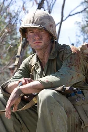 Kaum kommt Bob Leckie (James Badge Dale) zur&uuml;ck zur Kompanie, da geht's auch schon in die n&auml;chste Kriegsh&ouml;lle - nach Peleliu ...