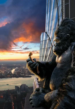 Der Riesengorilla King Kong (r.) verliebt sich in die h&uuml;bsche Schauspielerin Ann Darrow (Naomi Watts, l.) ...