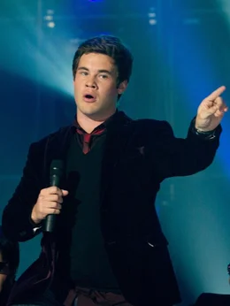 Bumper (Adam DeVine) und seine Gesangspartner wissen, wie sie das Publikum auf ihre Seite ziehen - sehr zum Leidwesen ihrer Konkurrenten "The Barden Bellas" ...