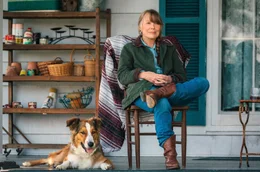 Jewel (Sissy Spacek) hat eine kleine Farm.