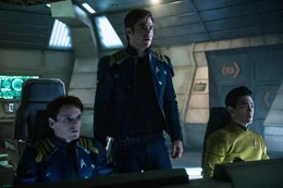 L-R: Chekov (Anton Yelchin), Kirk (Chris Pine) und Sulu (John Cho)
