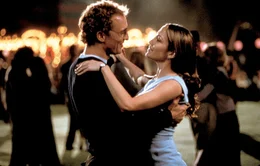 Steve Edison (Matthew McConaughey), Mary Fiore (Jennifer Lopez)