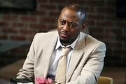 Dr. Eric Foreman (Omar Epps) spricht mit seinen Kollegen über die Untersuchungsergebnisse des neuesten Falles.