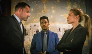 (v.l.n.r.) Sherlock Holmes (Jonny Lee Miller); Marcus Bell (Jon Michael Hill); Dr. Joan Watson (Lucy Liu)