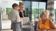 Loredana und Söhnchen Aurelio mit Silvia