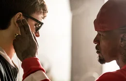 L-R: Baby (Ansel Elgort) und Bats (Jamie Foxx)