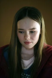 Was Samantha Burch (Madeline Carroll) wohl bedrückt? Das Team der Lightman Group versucht genau das heraus zu finden.