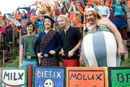 L-R: Goudurix (Vincent Lacoste), Teefax (Guillaume Gallienne), Ast&eacute;rix (Edouard Baer), Ob&eacute;lix (G&eacute;rard Depardieu)
