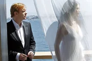 In seinen Visionen, hervorgerufen durch seine schwere Verletzung, sieht Horatio (David Caruso) seine Frau Marisol (Alana De La Garza) wieder, die vor längerer Zeit ermordet wurde...