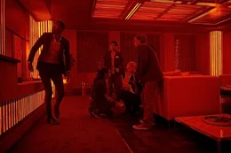 (v.l.n.r.) Jason Walker (Jay Ellis); Zoey Davis (Taylor Russell); Danny Khan (Nik Dodani); Amanda Harper (Deborah Ann Woll); Ben Miller (Logan Miller)