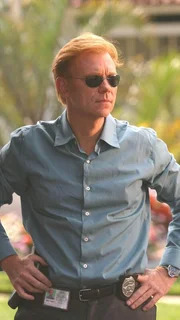 Horatio (David Caruso) wird Zeuge, wie sein alter Chef bei einem Einsatz ums Leben kommt. Auf der Suche nach dem T&auml;ter erlebt Horatio einige &Uuml;berraschungen...