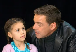 Die kleine Luisa (Chantal Landgraf) ist eine Komplizin von Meisterdieb Berlinger (Sascha Hehn).