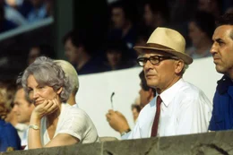 Staatsratsvorsitzender Erich Honecker (M.) und Ehefrau Margot Honecker (l.) mit Egon Krenz (r.) anl&auml;sslich einer Parade in Berlin; Aufnahmedatum unbekannt.