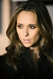 So langsam aber sicher kommt Melinda (Jennifer Love Hewitt) der Sache auf die Spur ... So langsam aber sicher kommt Melinda (Jennifer Love Hewitt) der Sache auf die Spur ...