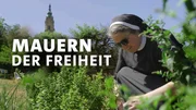 Key Visual/Cover Sendereihenbild mit Typo zu "Mauern der Freiheit". Die sechsteilige Reihe erzählt von Menschen, die vor und hinter den Kulissen berühmte Wallfahrtsorte und abgeschiedene Klöster mit Leben erfüllen. Key Visual/Cover Sendereihenbild mit Typo zu "Mauern der Freiheit". Die sechsteilige Reihe erzählt von Menschen, die vor und hinter den Kulissen berühmte Wallfahrtsorte und abgeschiedene Klöster mit Leben erfüllen.