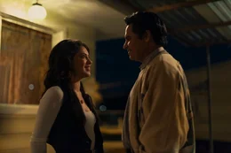 Jos&eacute; (Michael Pena) und Adela (Rosa Salazar)