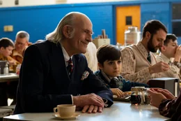 CHRISTOPHER LLOYD and DANIEL RANIERI star in TENDER BAR Photo: CLAIRE FOLGER  &copy; AMAZON CONTENT SERVICES LLC