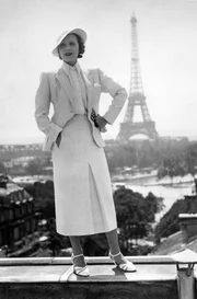 Paris war ab Mitte der 1930er Jahre der europ&auml;ische Hauptwohnsitz von Marlene Dietrich.