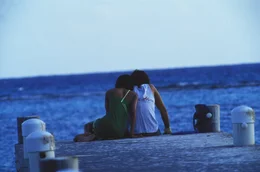 Kann die Liebe zwischen Shy (Orlando Bloom, r.) und Andrea (Zoe Saldana, l.) Bestand haben, wenn aus dem Paradies die H&ouml;lle wird?; Kann die Liebe zwischen Shy (Orlando Bloom, r.) und Andrea (Zoe Saldana, l.) Bestand haben, wenn aus dem Paradies die H&ouml;lle wird?