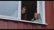 Sigrid (Maria Ross) hat Adriana (Esra Nur Kula) geholfen, Daniel kennenzulernen. Beide mögen sich und verabreden sich zum ersten Treffen. Sigrid (Maria Ross) hat Adriana (Esra Nur Kula) geholfen, Daniel kennenzulernen. Beide mögen sich und verabreden sich zum ersten Treffen.