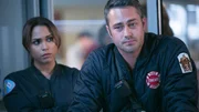 Gabriella Dawson (Monica Raymund), Kelly Severide (Taylor Kinney)
