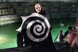 Pinguin / Oswald Cobblepot  (Danny DeVito)