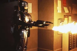 Das m&auml;chtige OCP-Konsortium plant, ein ganzes Stadtviertel von Detroit, in dem Arme wohnen, dem Erdboden gleichzumachen. Doch sie haben ihre Rechnung ohne RoboCop (Robert John Burke) gemacht ...