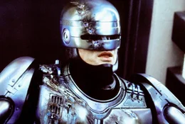Auf der Suche nach seinen M&ouml;rdern: der in einen Roboter umgewandelte Polizist Murphy (Peter Weller) ...