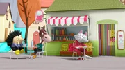 Bosse und Piet versuchen Katja ein Kompliment zu machen. Bosse und Piet versuchen Katja ein Kompliment zu machen.
