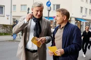 Godehard (Richy Müller, re.) weiß nicht, was Günter (Hannes Hellmann, li.) vorhat.