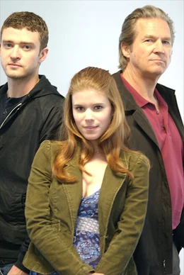 M&uuml;ssen sich auf eine lange Reise quer durch die USA begeben, obwohl sie alles andere als ein gut eingespieltes Team sind: (v.l.n.r.) Carlton (Justin Timberlake), Lucy (Kate Mara) Kyle Garret (Jeff Bridges) ...