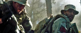 L - R:  Taylor Kitsch und Michael Murphy (Taylor Kitsch)
