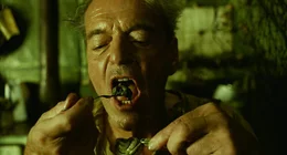 Howard Vernon als Frog Man