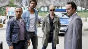 Semir (Erdogan Atalay, l.) und Ben (Tom Beck, 2.v.l.) ahnen nicht, dass die BKA-Ermittlerin Seifert (Sandra Borgmann) und ihr Kollege Scholz (Sascha Tschorn) ihr eigenes Spiel spielen.