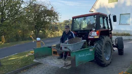 In ihrem zweiten Dokumentarfilm macht sich die Filmemacherin Katrin Schl&ouml;sser auf ins S&uuml;dburgenland, um dort einen Film mit M&auml;nnern zu drehen. Sie m&ouml;chte herausfinden, wie sie denken und handeln, was sie antreibt und auch, wie sie selbst auf M&auml;nner zugeht, welche Erwartungen sie ihnen zuschreibt.