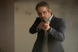 Michael Bryce (Ryan Reynolds).