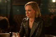 DC Jess Lombard (Lucy Phelps) ermittelt auf eigene Faust. Sie trifft sich undercover mit einem Verdächtigen. DC Jess Lombard (Lucy Phelps) ermittelt auf eigene Faust. Sie trifft sich undercover mit einem Verdächtigen.
