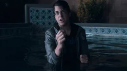 Erst wollte Charley seinem besten Freund Ed (Christopher Mintz-Plasse) kein Wort von der haarstr&auml;ubenden Vampirgeschichte glauben, doch als auch dieser spurlos verschwindet, nimmt er den neuen Nachbarn mal sehr genau unter die Lupe - und entdeckt ein grauenvolles Geheimnis ...