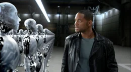 Schon lange vermutet Detective Spooner (Will Smith), dass sich die Roboter eines Tages gegen die Menschen wenden werden - er wei&szlig; nur nicht, wie. Als ein f&uuml;hrender Robotik-Fachmann unter mysteri&ouml;sen Umst&auml;nden stirbt, verfolgt er eine Spur, die seinen Verdacht best&auml;tigen wird ...