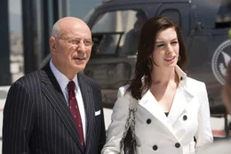 CONTROL-Chef (Alan Arkin), Agent 99 (Anne Hathaway)