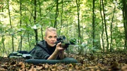 Helen Dorn (Anna Loos) stellt den Tathergang nach. Helen Dorn (Anna Loos) stellt den Tathergang nach.