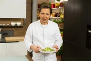 Heinz Reitbauer: „Morcheln mit Kochsalat, Kaffee & Eigelb“.