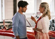 Tiefe Blicke: Florian Wünsche als Bruno, Jenny Bach als Sophie