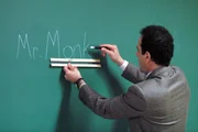 Tony Shalhoub als Adrian Monk Tony Shalhoub als Adrian Monk