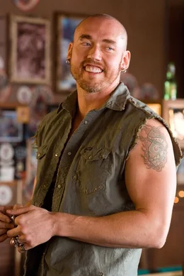 Ein echter Biker: Red (Kevin Durand) ...