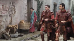 An vielen Hausw&auml;nden hat man in der "Gasse der Balkone" Wahlwerbung gefunden. Ein gewisser Lucius Albucius kandidierte in Pompeji als &Auml;dil und versuchte, die Aufmerksamkeit der Passanten zu gewinnen.